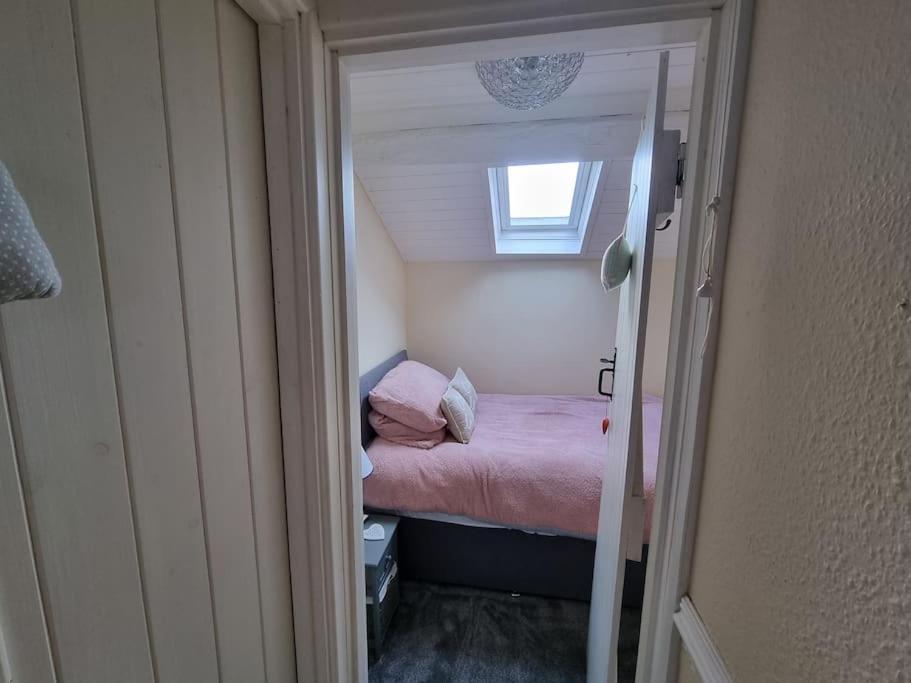 TY Kate cosy cottage Tanygrisiau Esterno foto